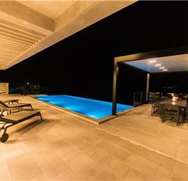 Luxury 7 Bedroom Dubrovnik Beachfront Villa with Infinity Pool, Sleeps 14